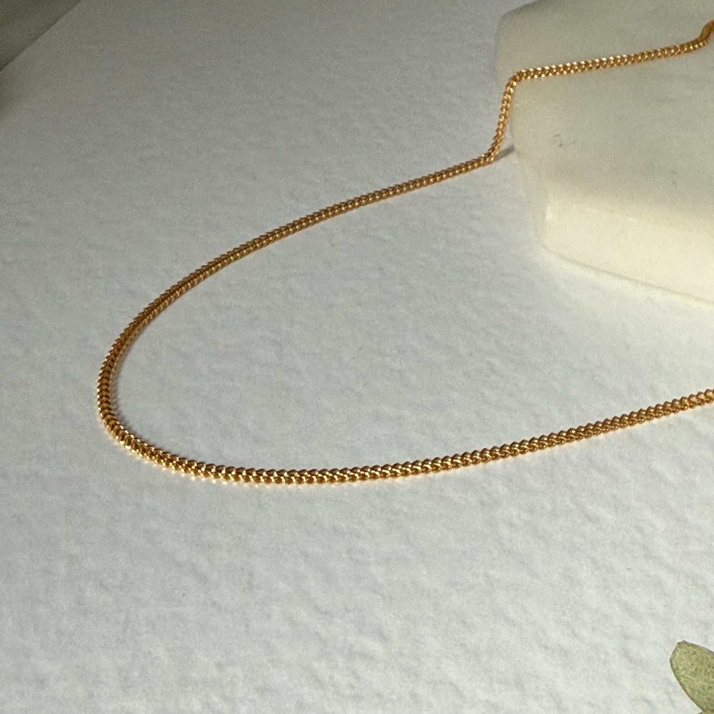 22ct gold short necklace | 15.9 inches
