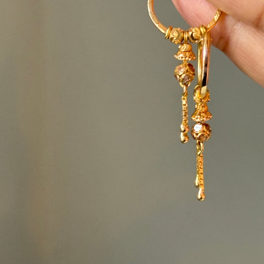 Pre-loved 18ct gold jumka hoop pair | small