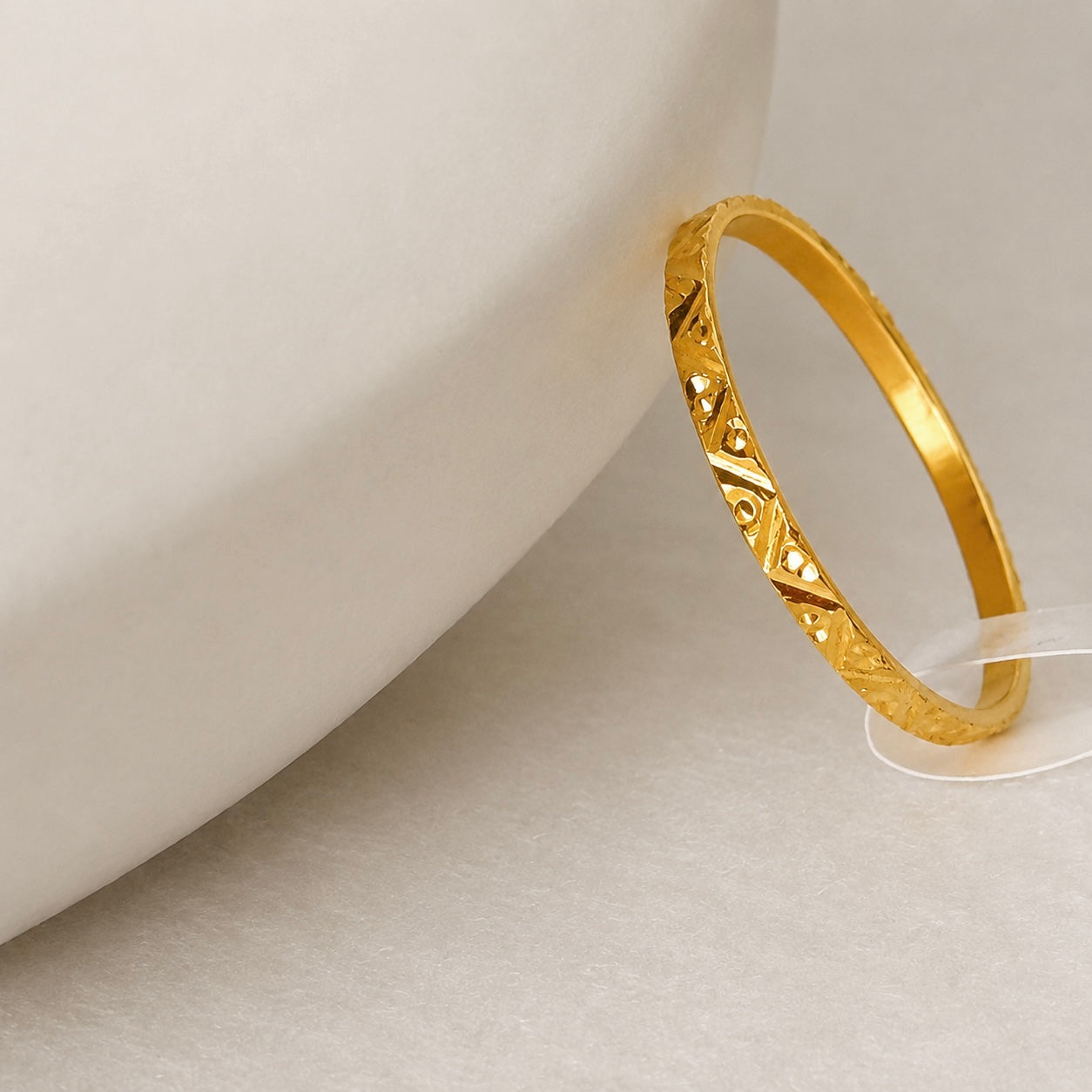 Heritage | 18ct gold band, size M 1/2