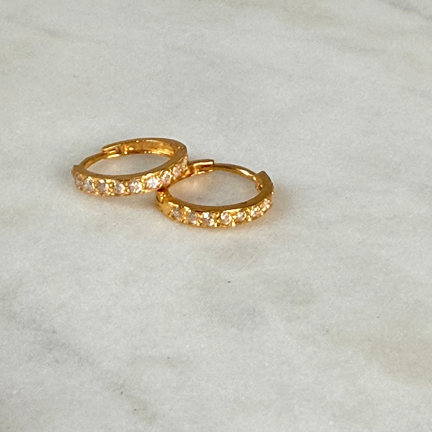 18ct gold cz Huggies | 9mm