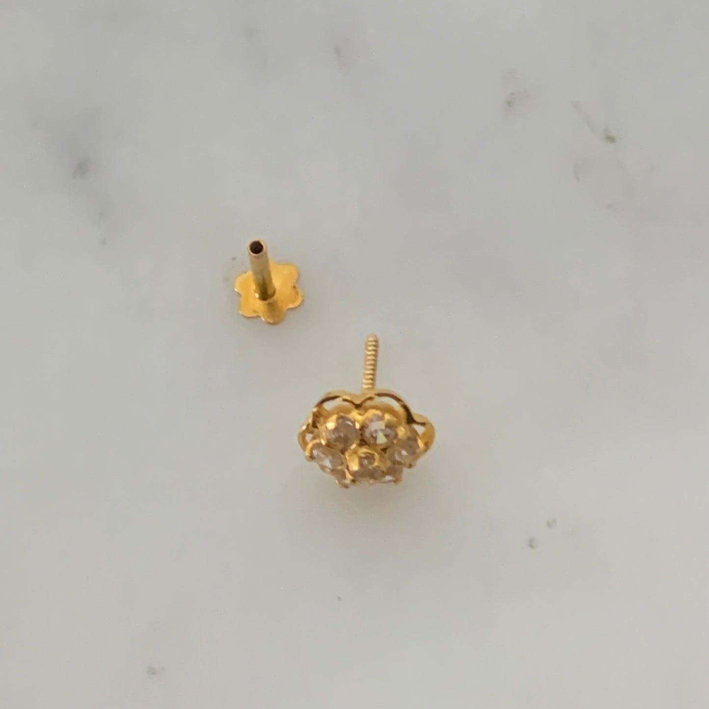 18ct Gold Flower Stud | 7mm