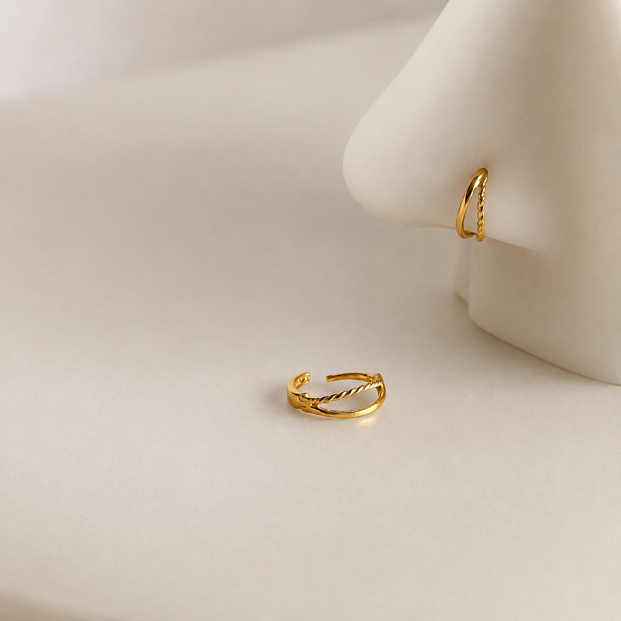 Signature | Classic 7mm double band, 18ct