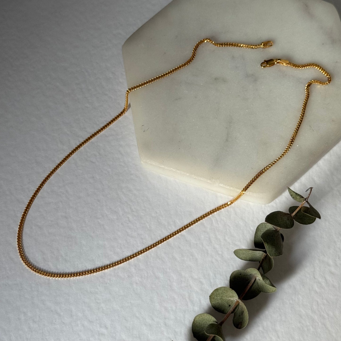 22ct gold short necklace | 15.9 inches