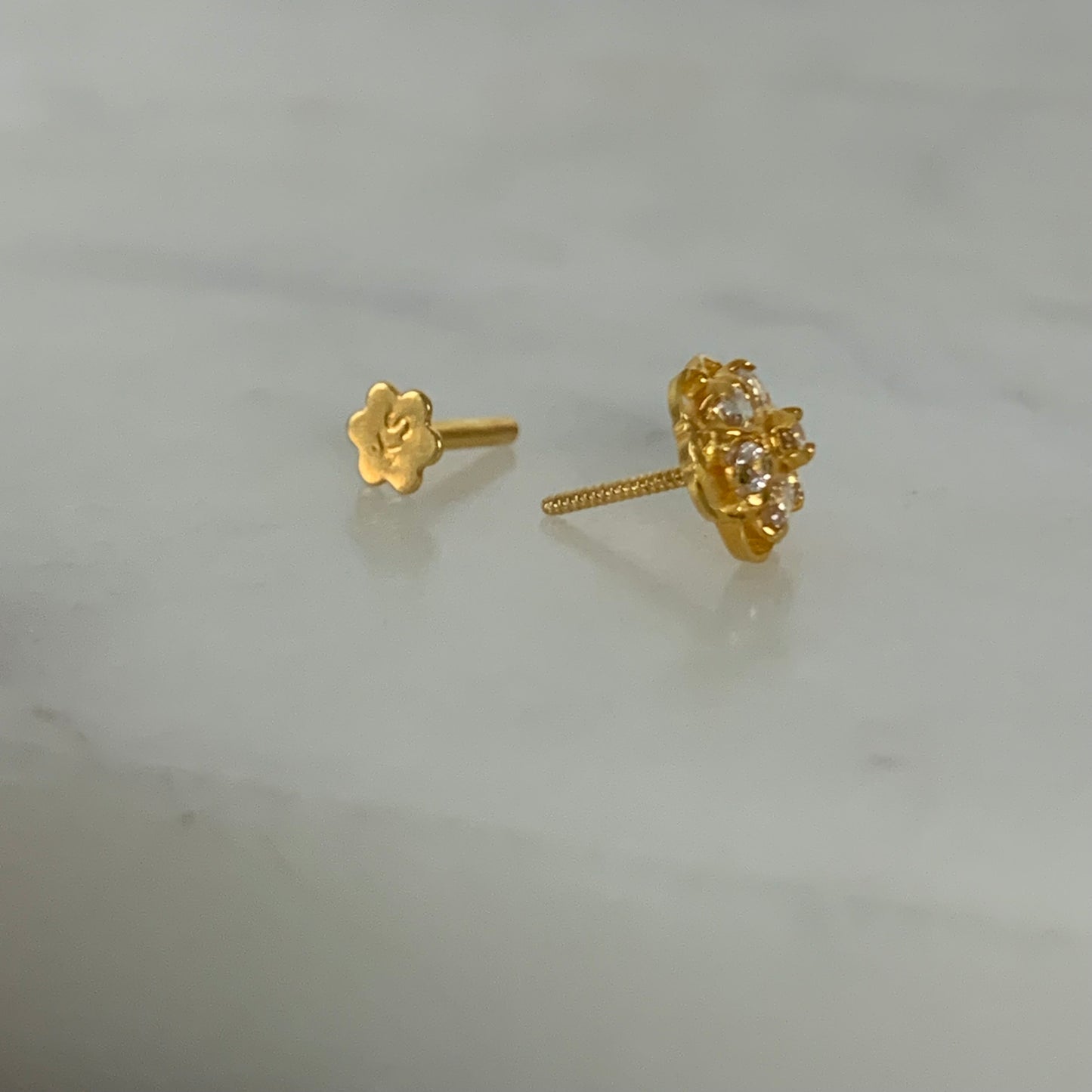 18ct Gold Flower Stud | 7mm