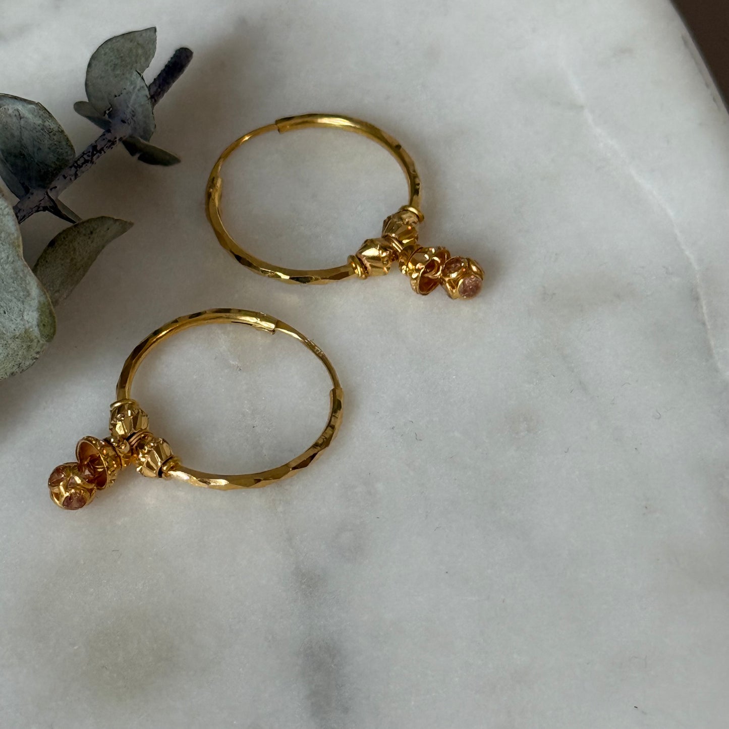 Pre loved, 18ct gold jumka hoop pair | medium