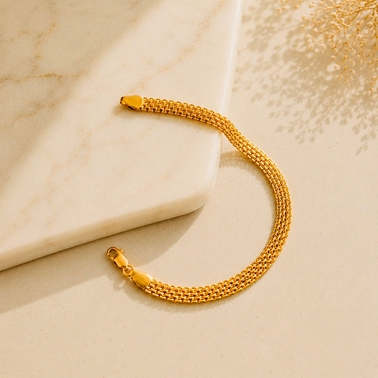 22ct gold flat baby bracelet (Copy)