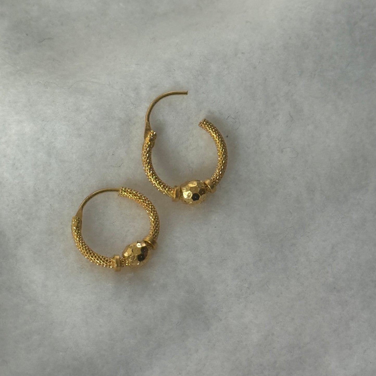 22ct gold hoop pair | 10mm