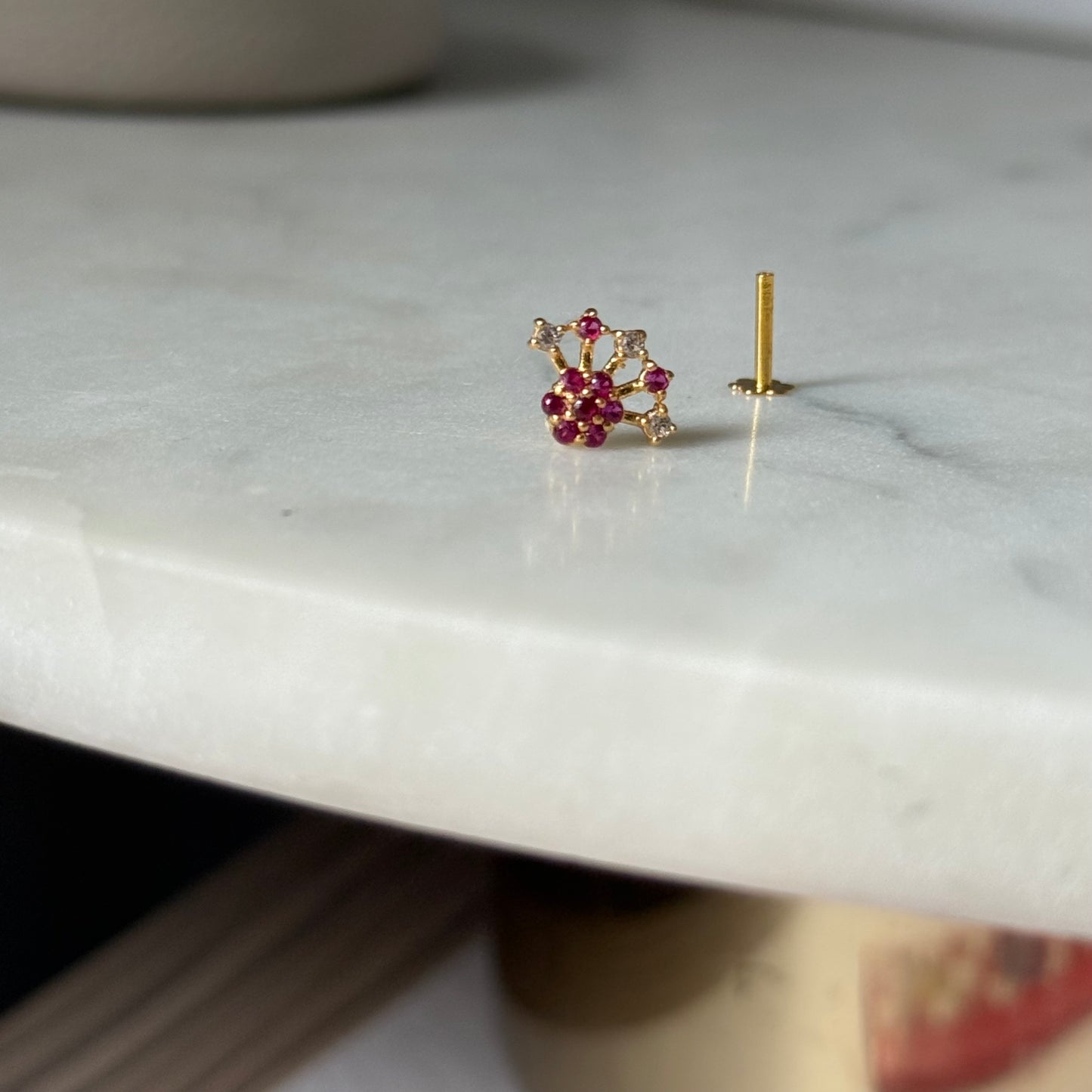 Whimsical Stud (18ct) 2