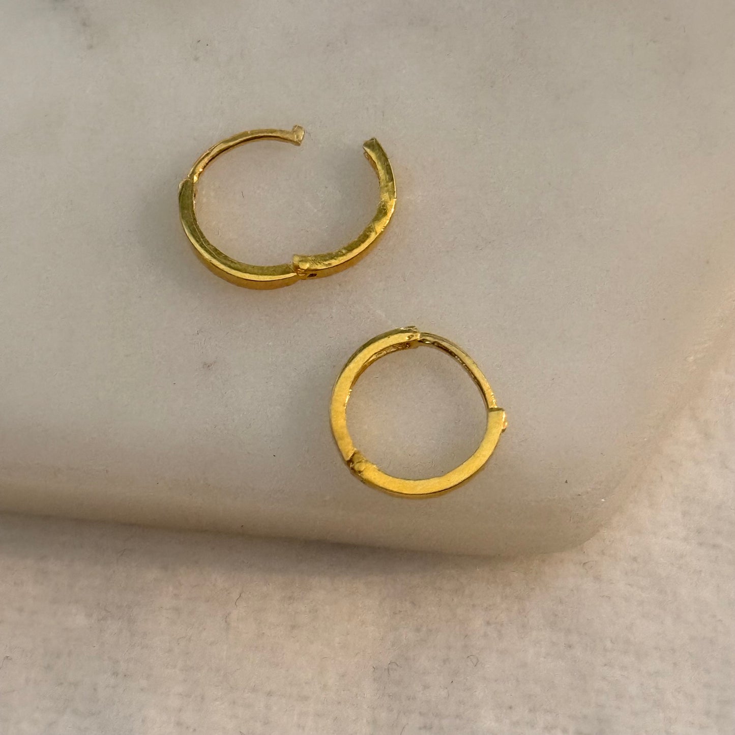 18ct Gold Plain Hoop | 8mm
