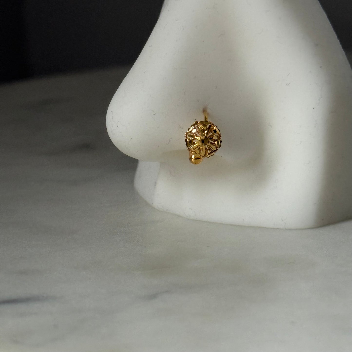 14ct intricate hoop | 9mm