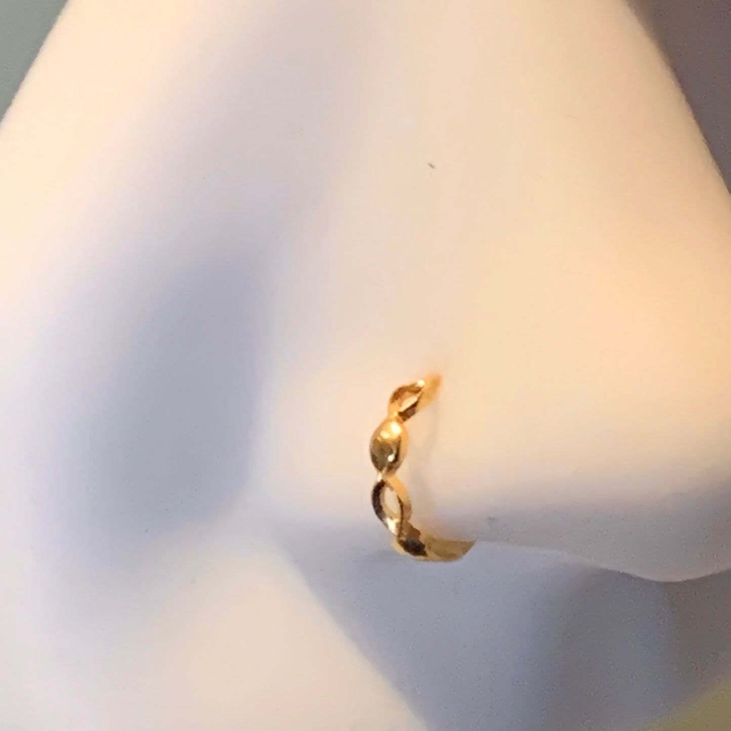 18ct Gold Hoop | 7mm