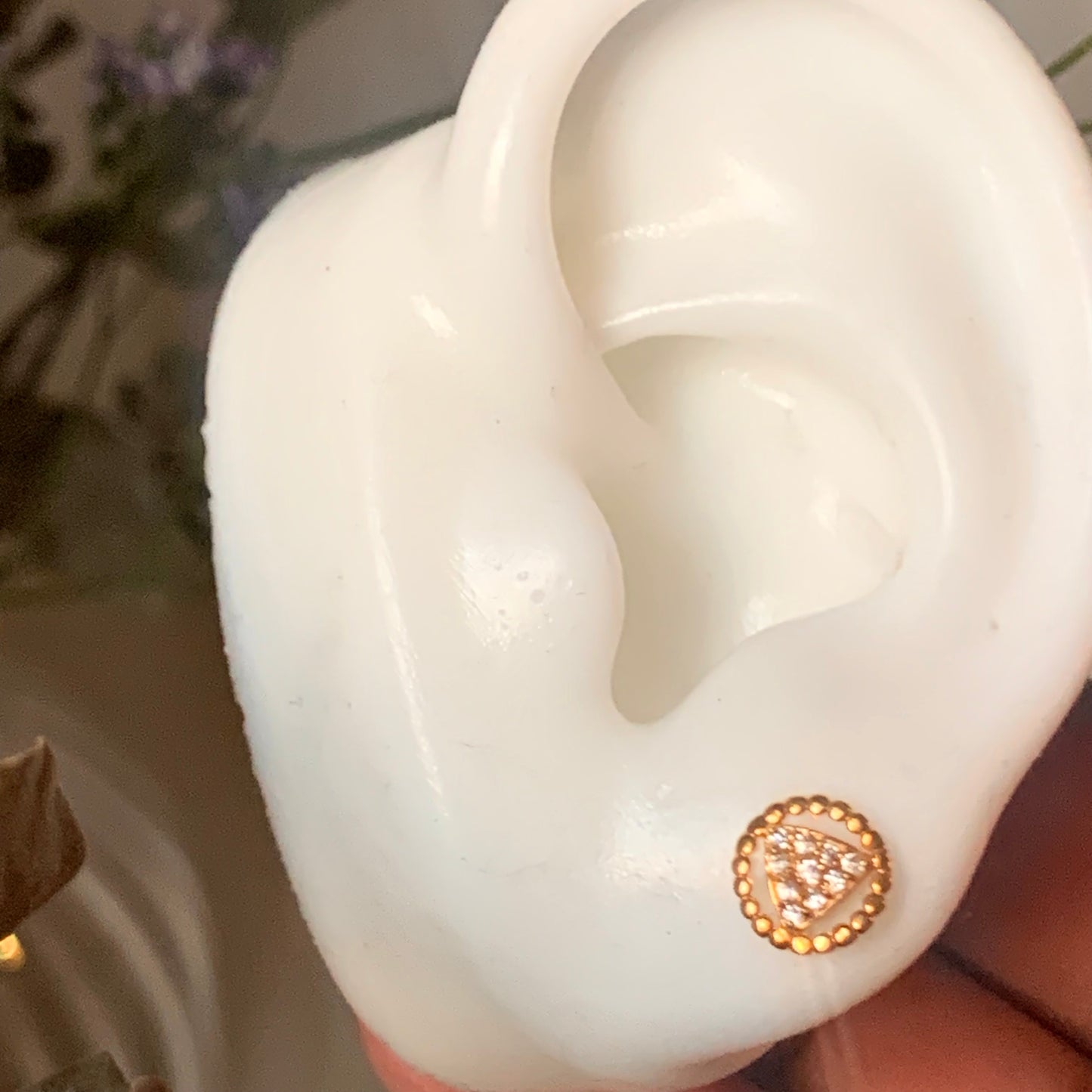 18ct Gold Stud Pair | 8mm