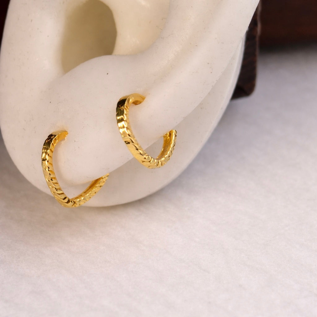 Love-heart hoops, 18ct | 8mm