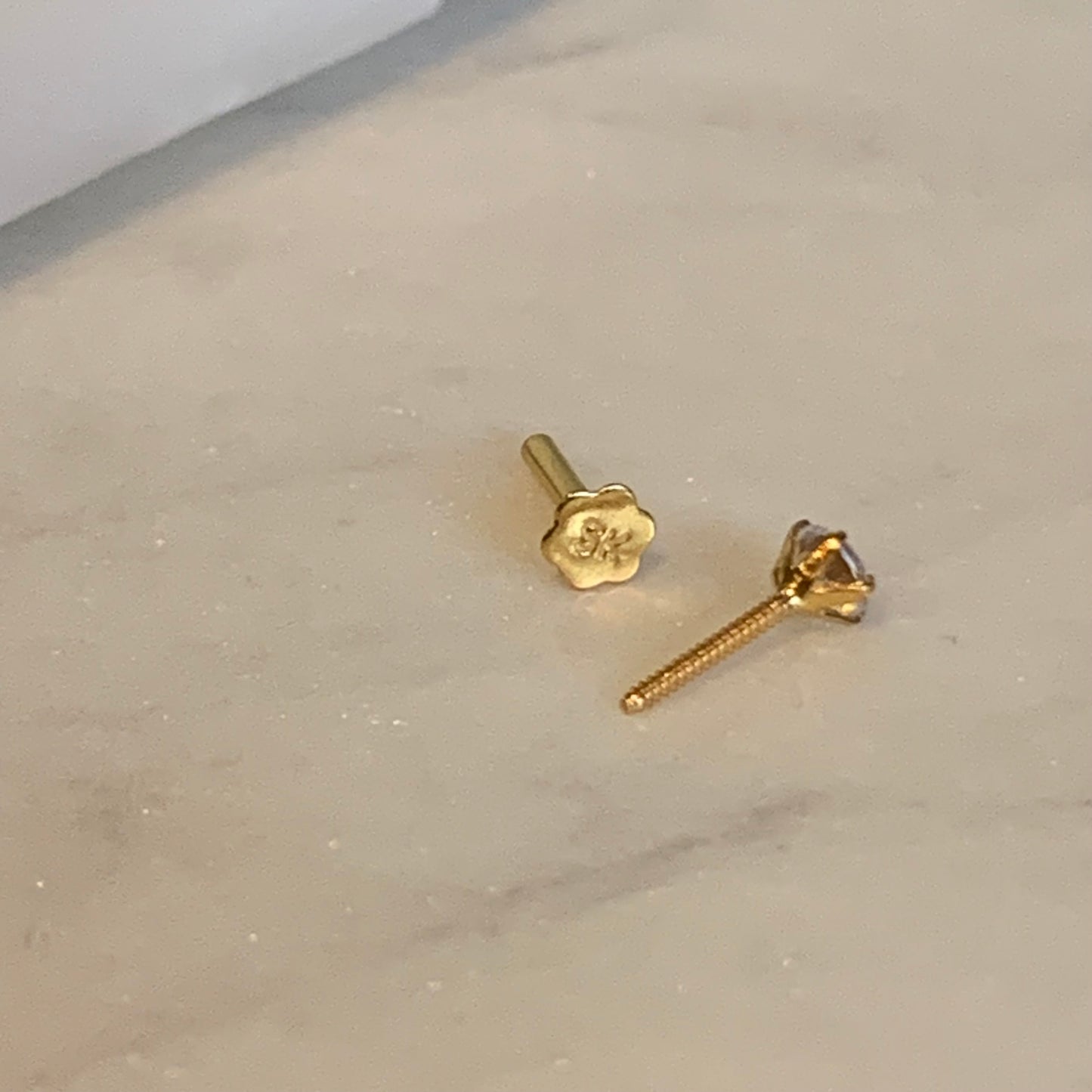 18ct Gold Stud | 3mm