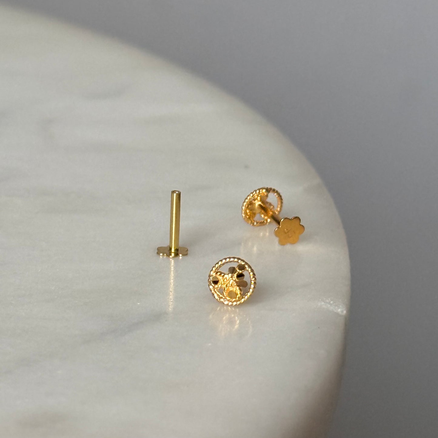 Halo | 14ct intricate studs, 5mm