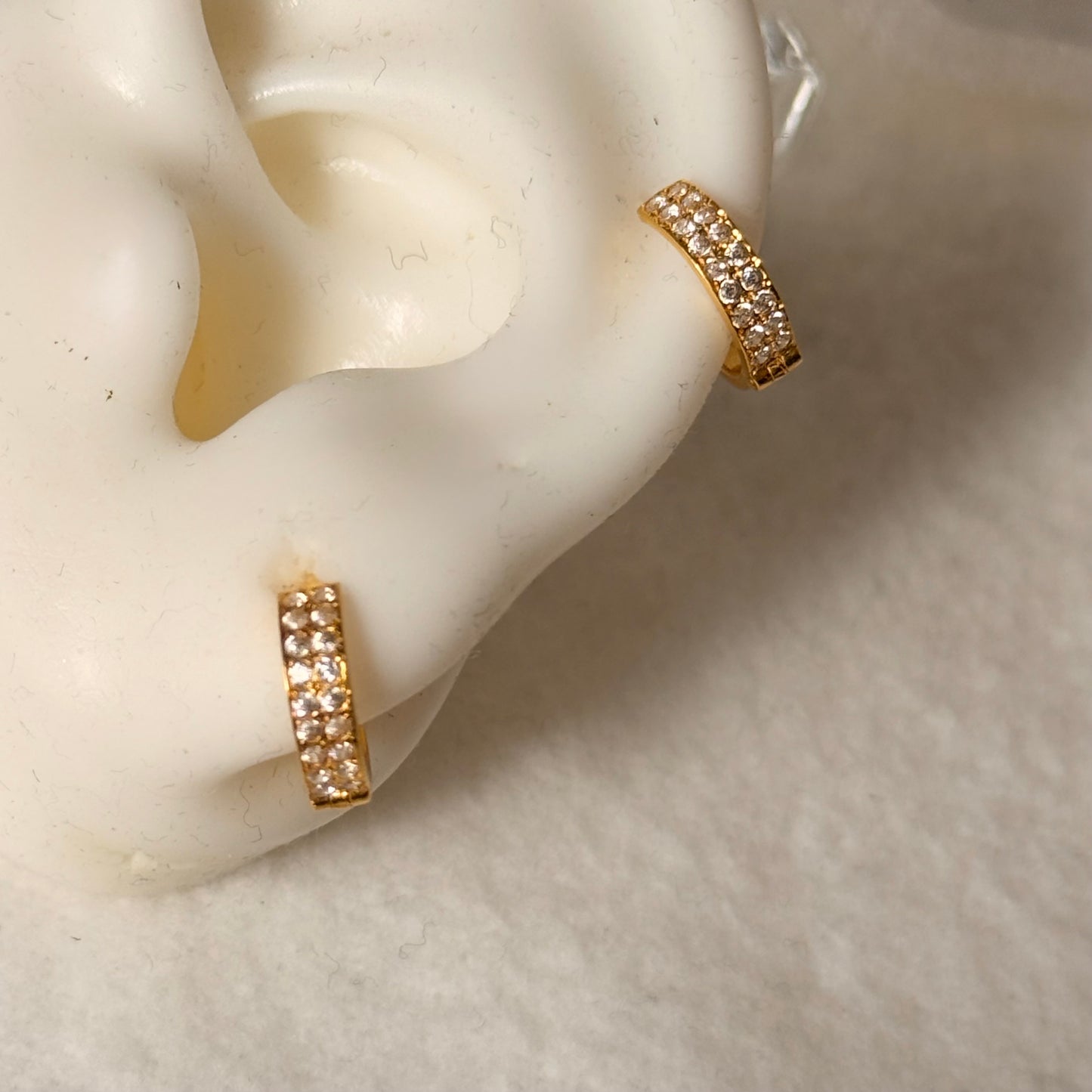 18ct gold cz Huggies | 9mm