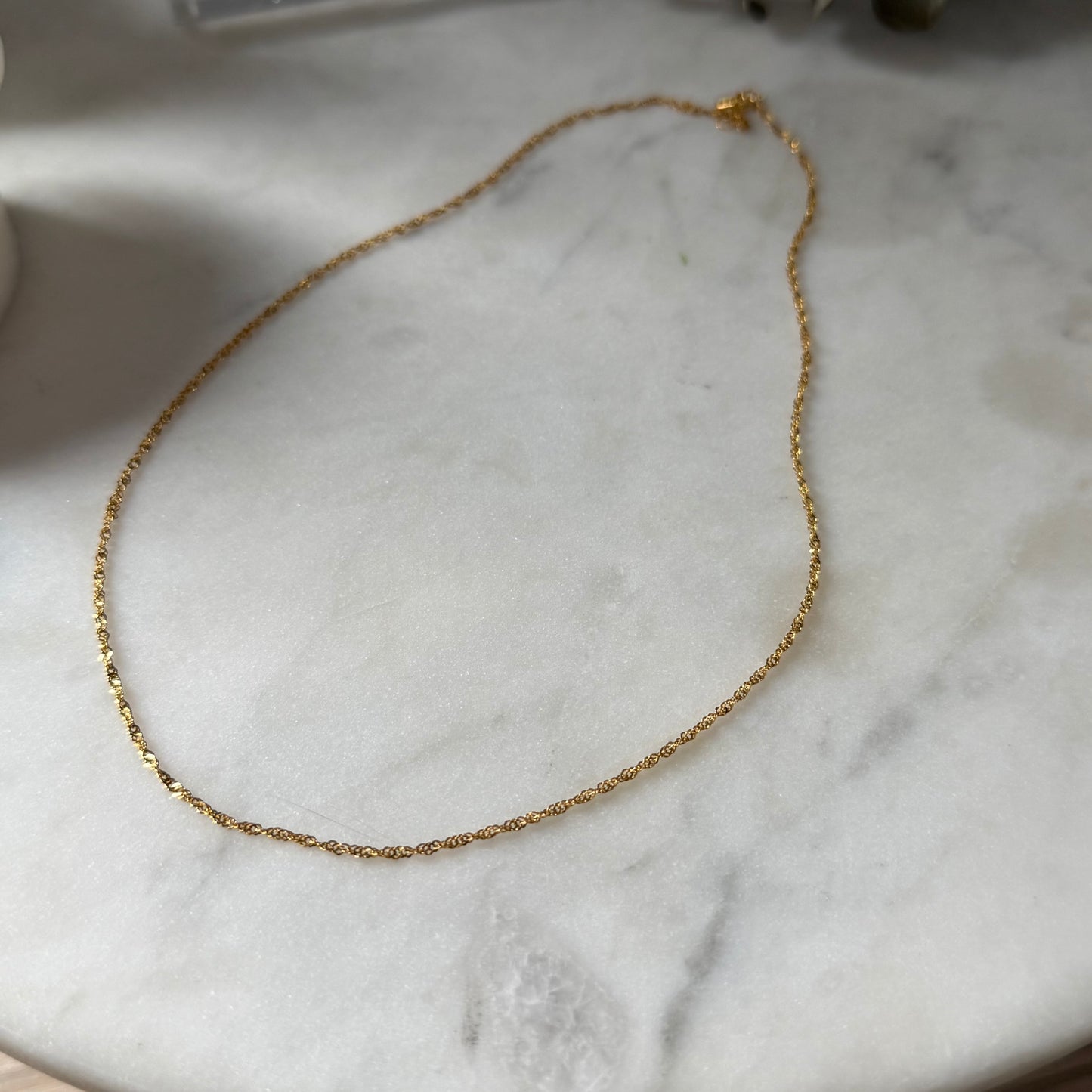 22ct Gold Dainty Ripple Chain | 16 inches