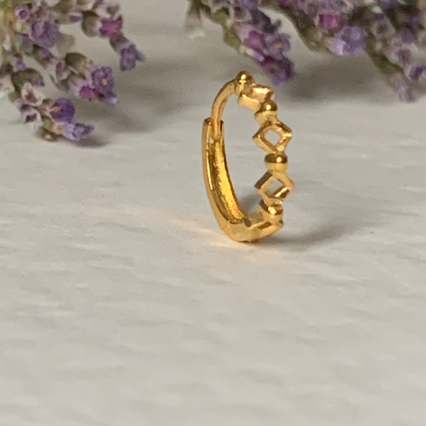 18ct Gold Single Hoop | 7mm