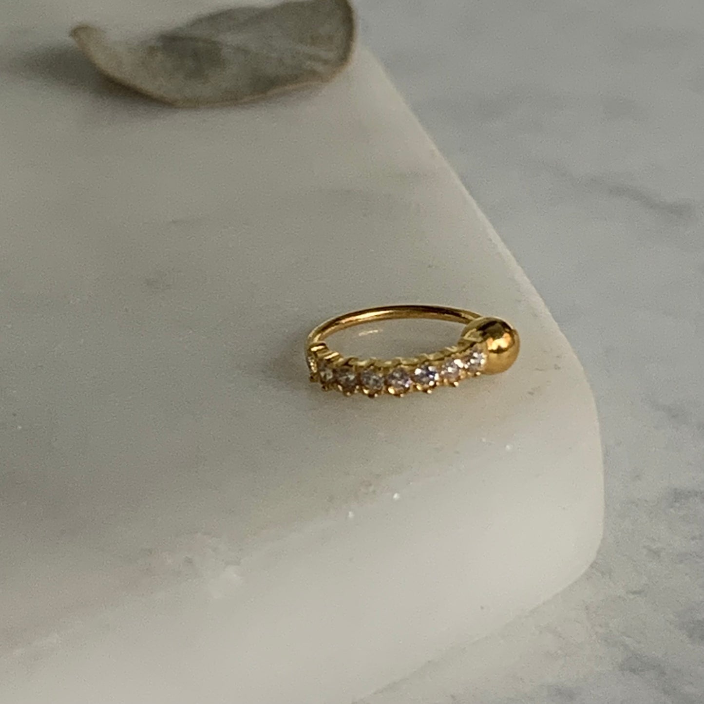 18ct Gold Single Hoop | 7.5mm