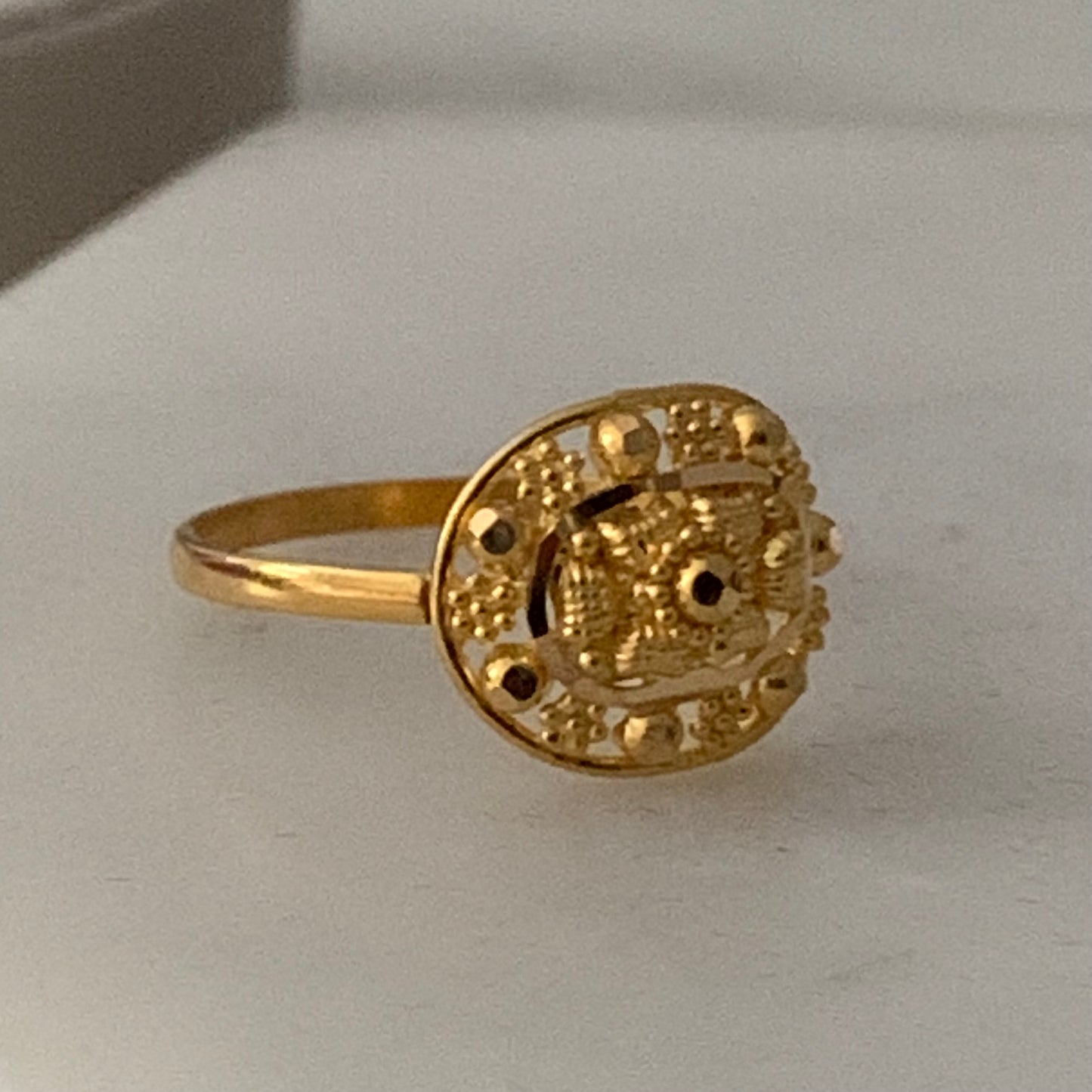 22ct gold ring | J