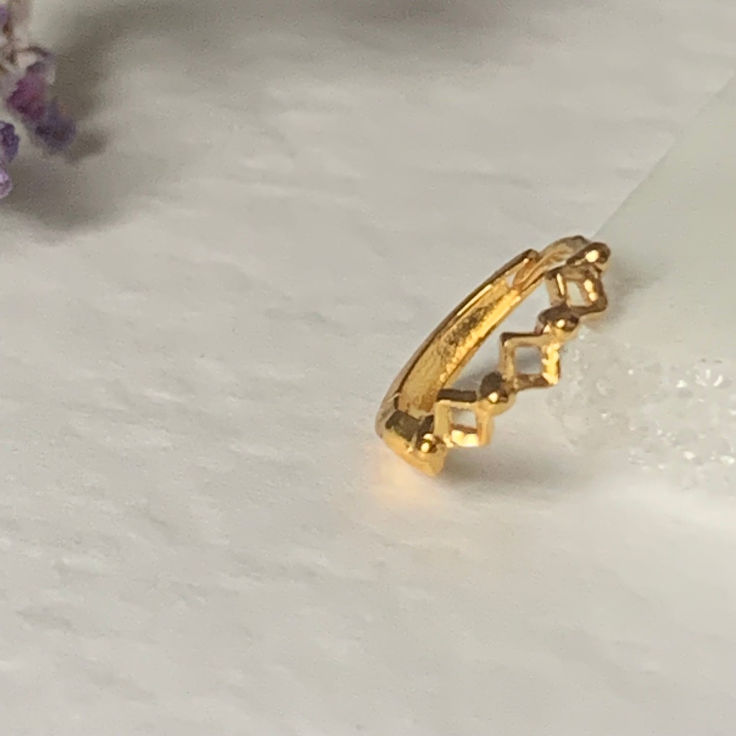 18ct Gold Single Hoop | 7mm