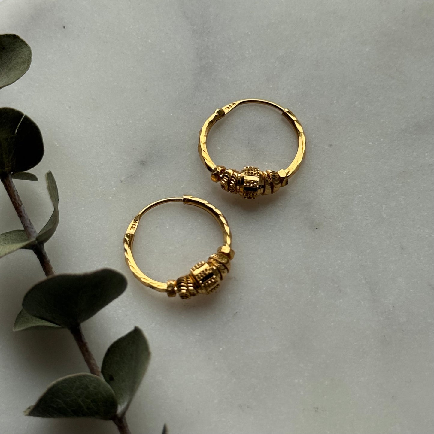 22ct gold hoop pair | 14mm