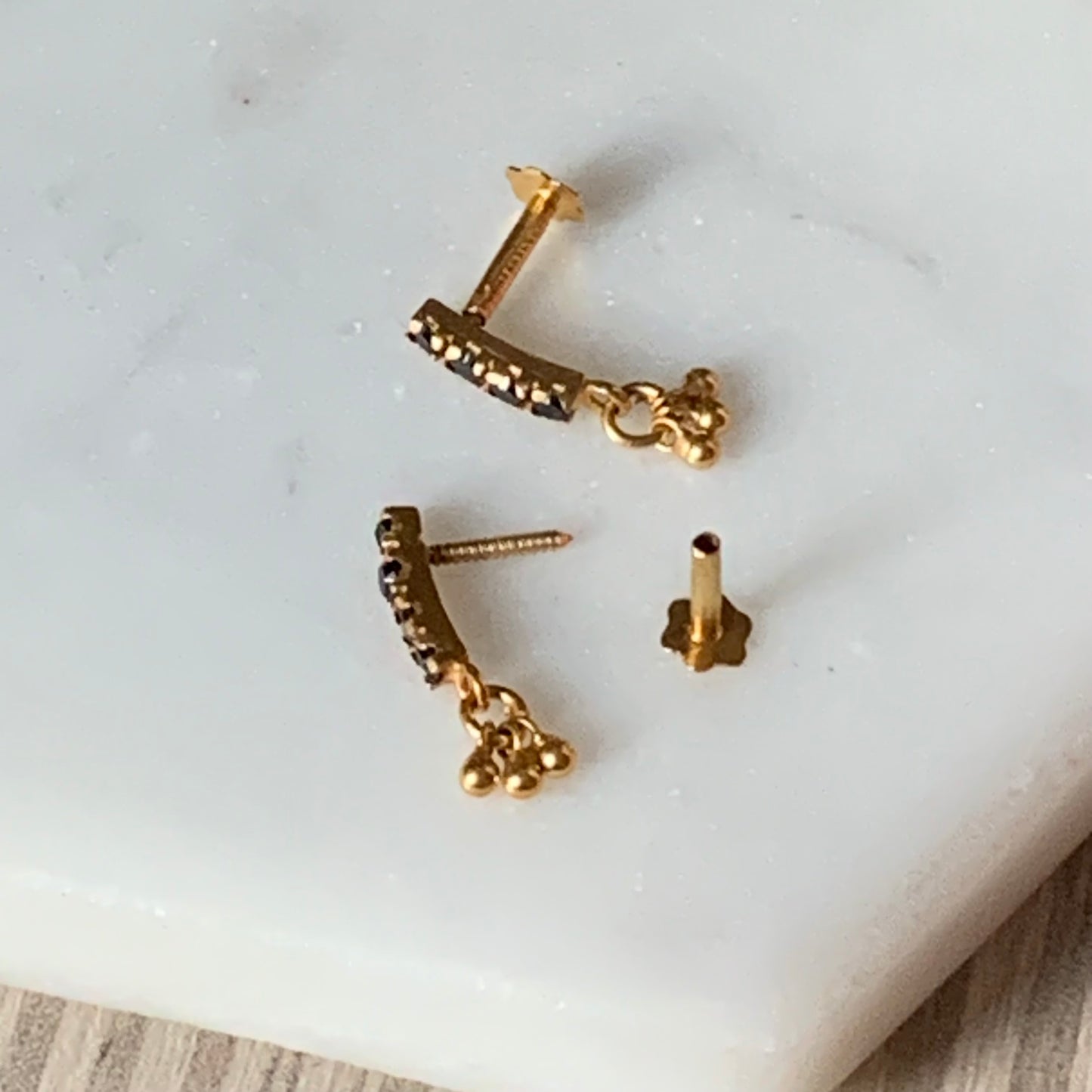 18ct Gold Dangly Studs | black c/z stones
