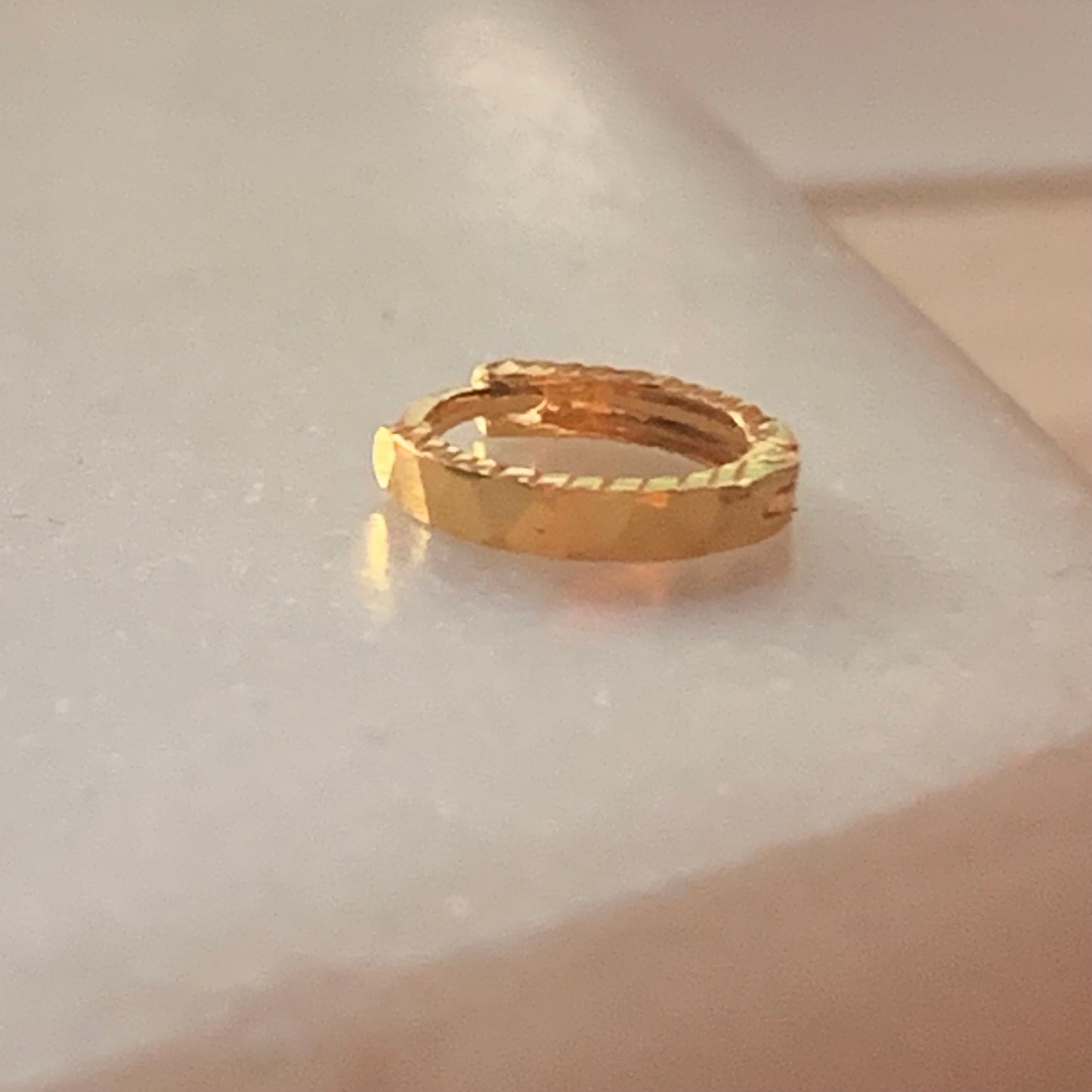 18ct Gold 5mm Single Hoop