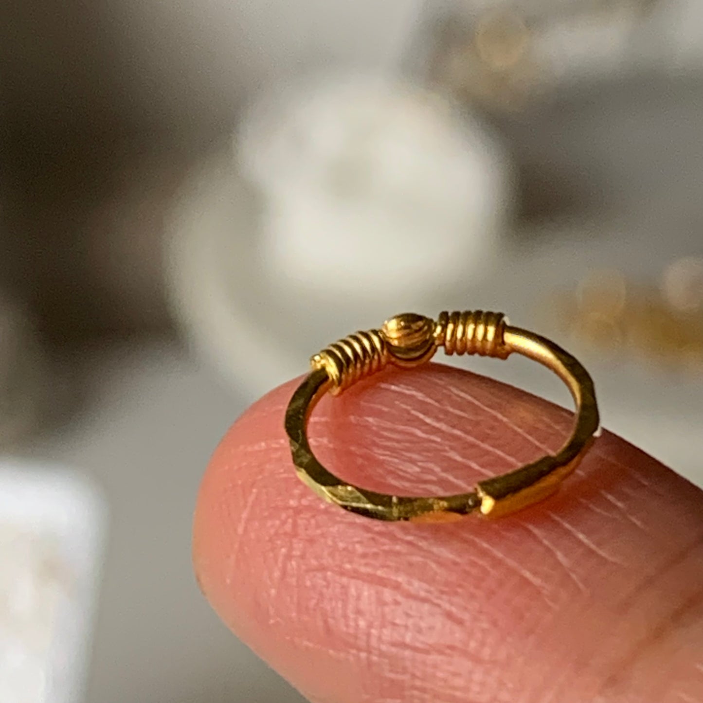 18ct Gold Hoop | 8mm