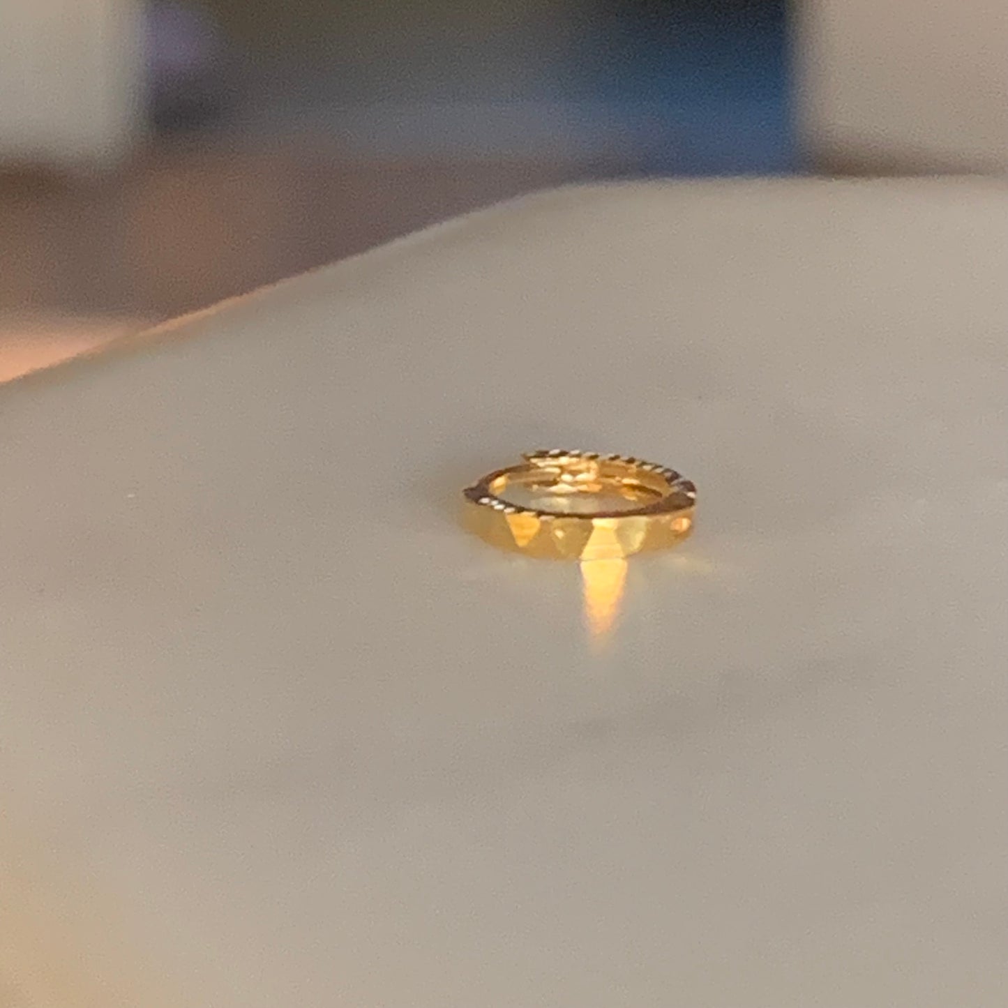 18ct Gold 5mm Single Hoop