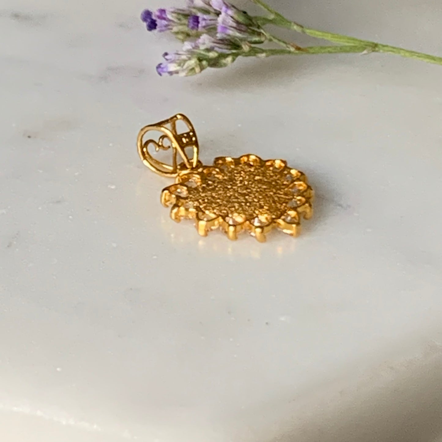 22ct Gold P Initial Pendant