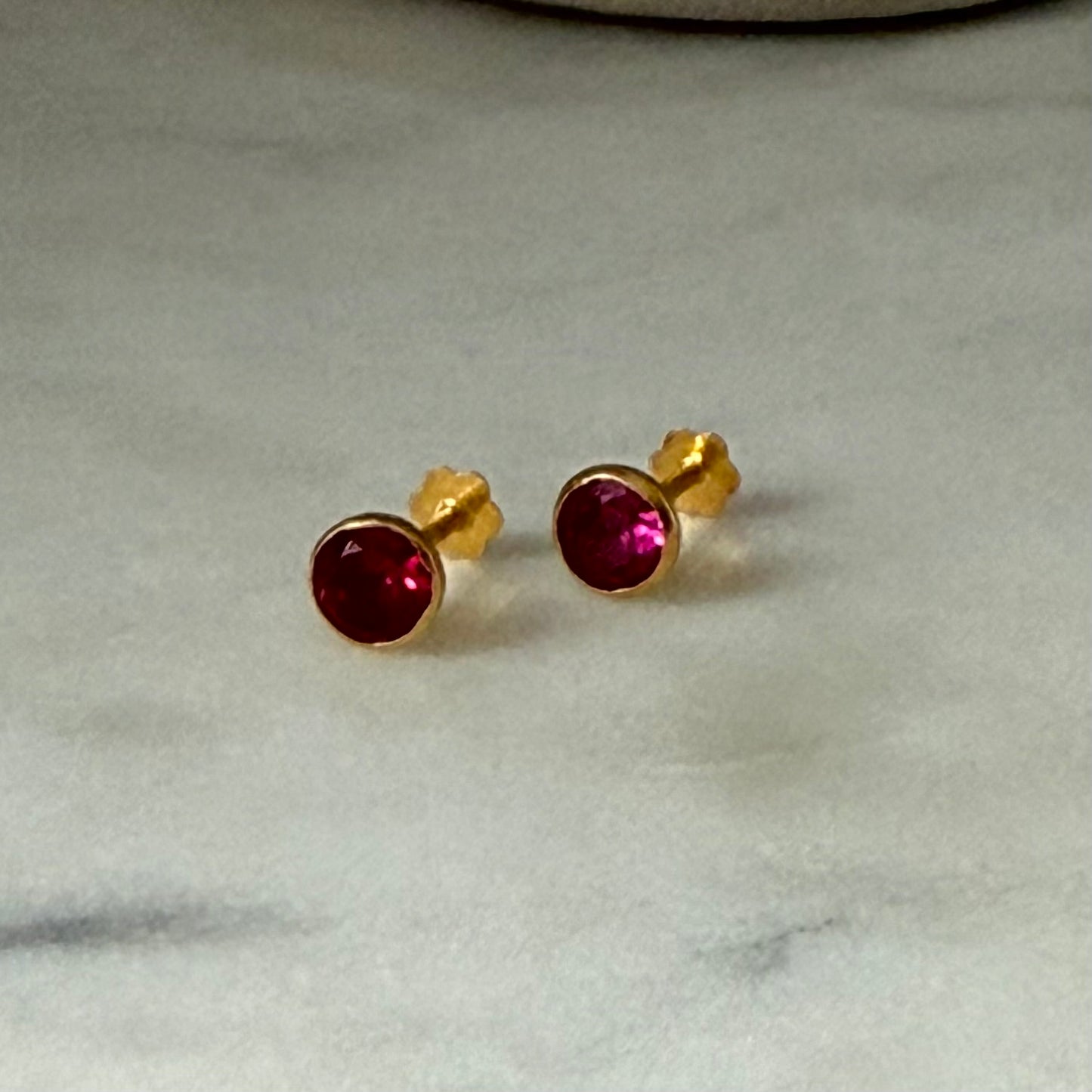 14ct Gold Stud Pair | 5mm