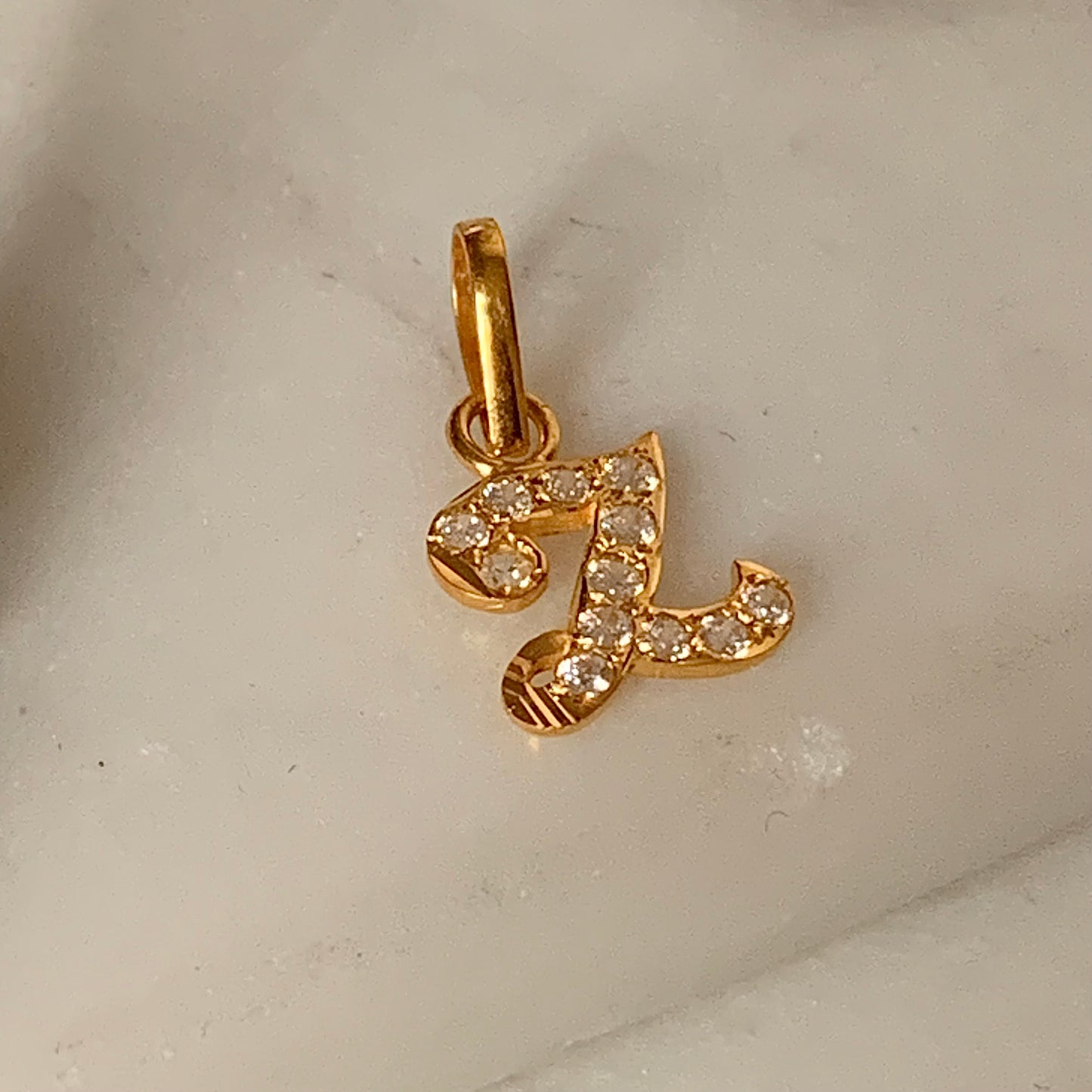 18ct Gold ‘Z’ Pendant
