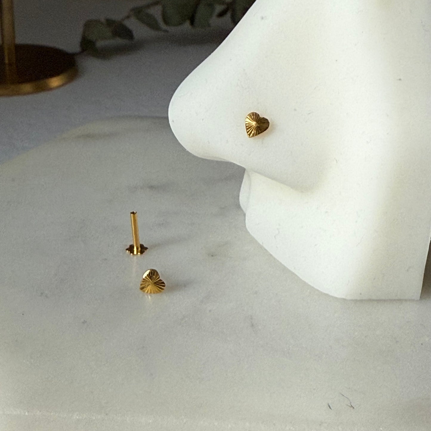 18ct Gold Single Heart Stud | 4.5mm