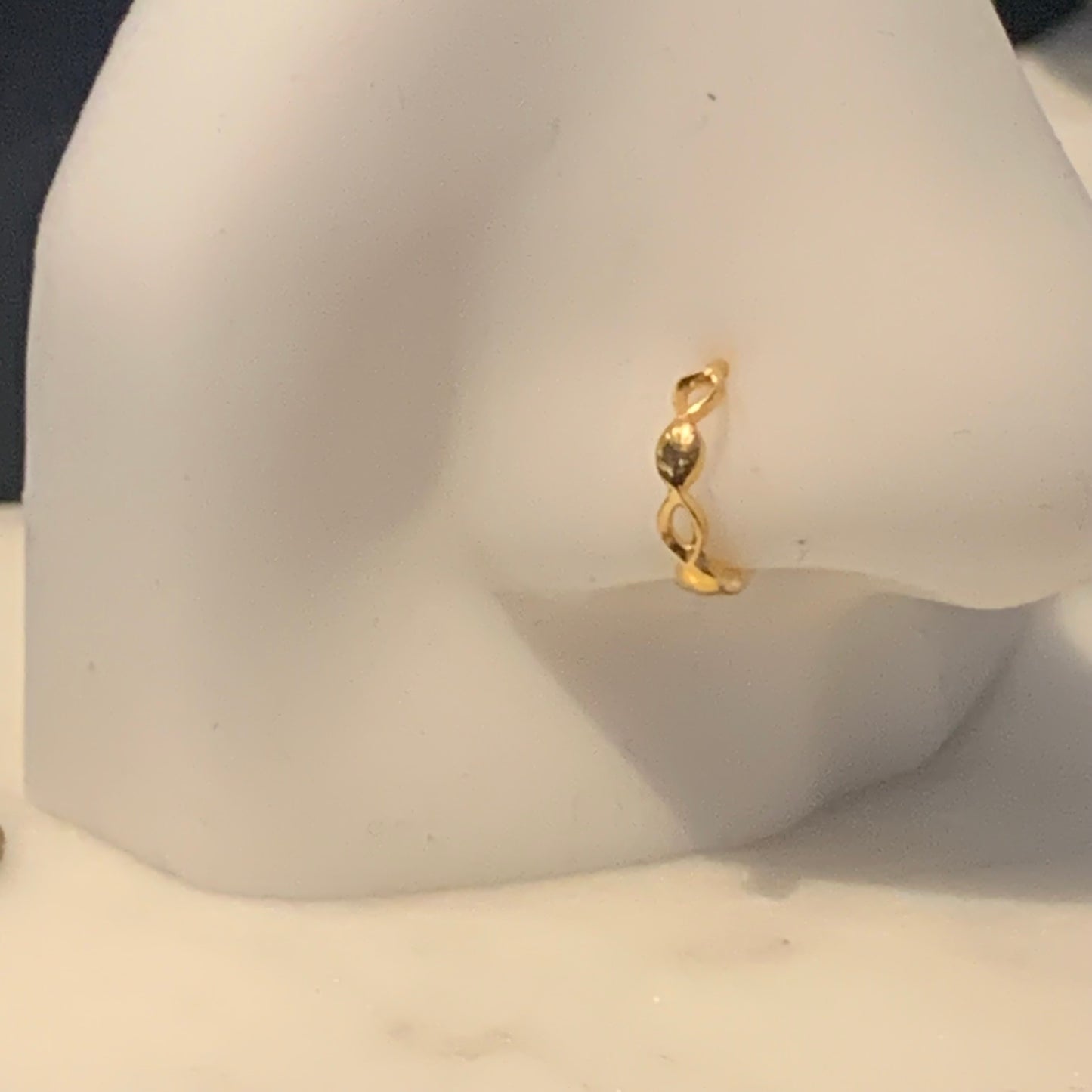 18ct Gold Hoop | 7mm