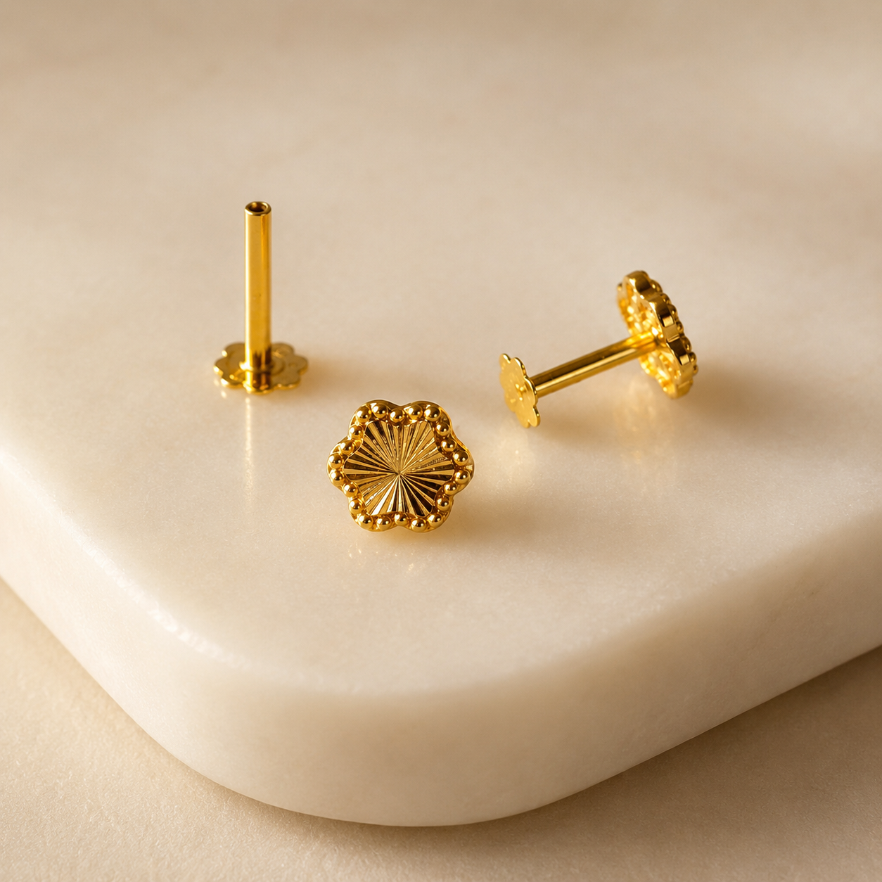 Bloom, 18ct Gold stud | 5mm