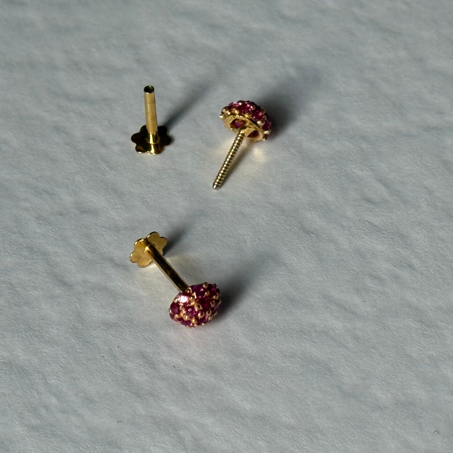14ct gold stud SINGLE stud | pink cubic zirconia