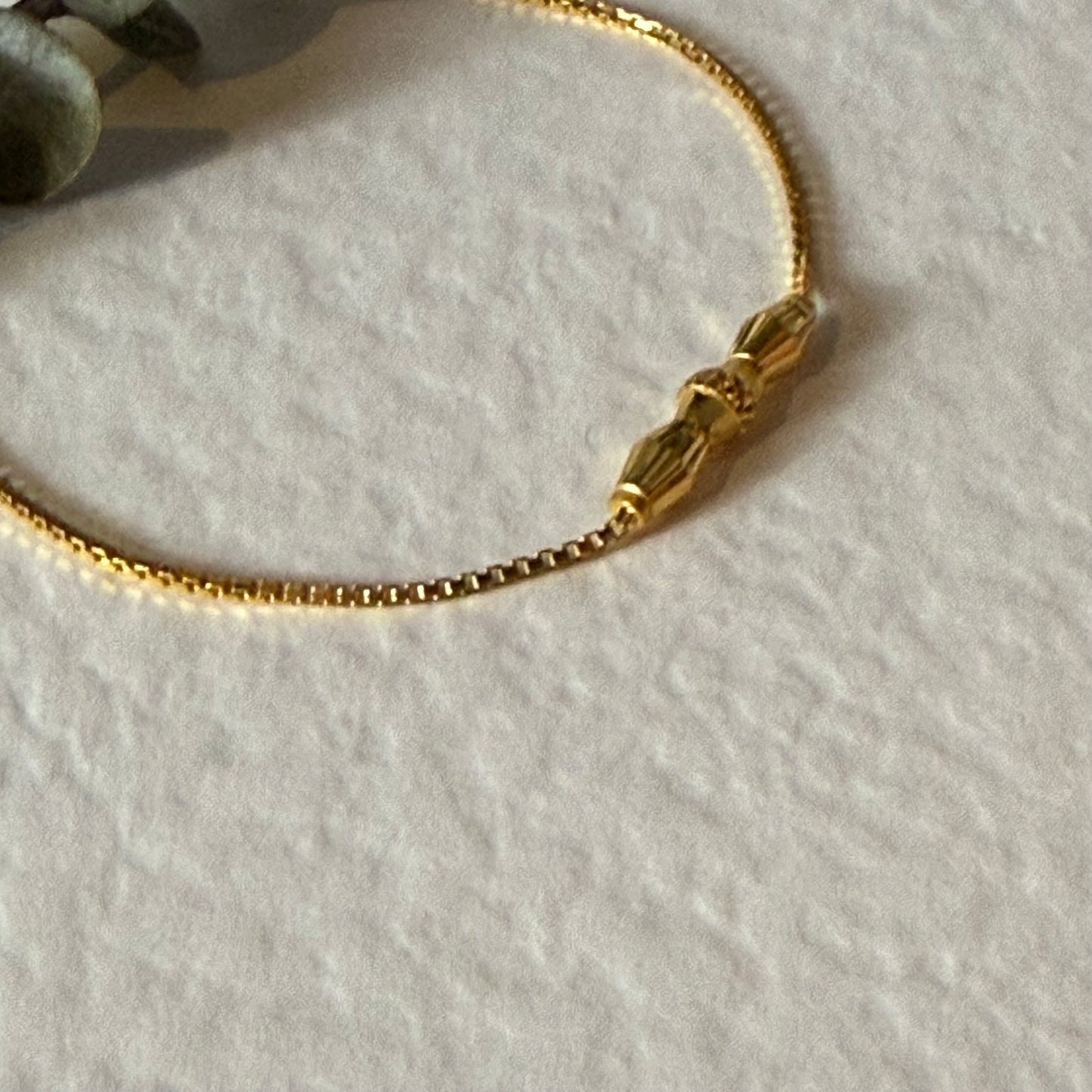 22ct Gold Minimal Bracelet | 6.9 inches