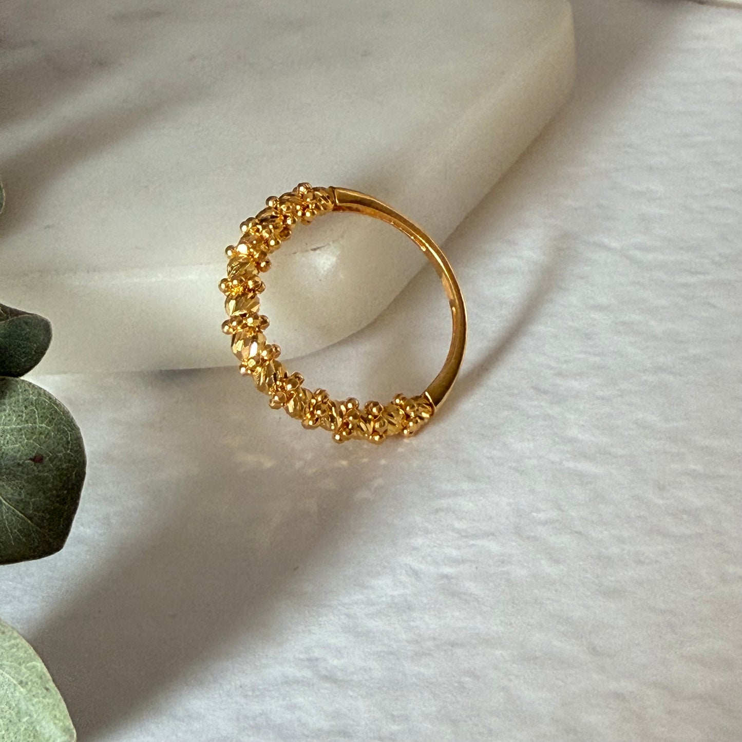 22ct gold cluster ring | L