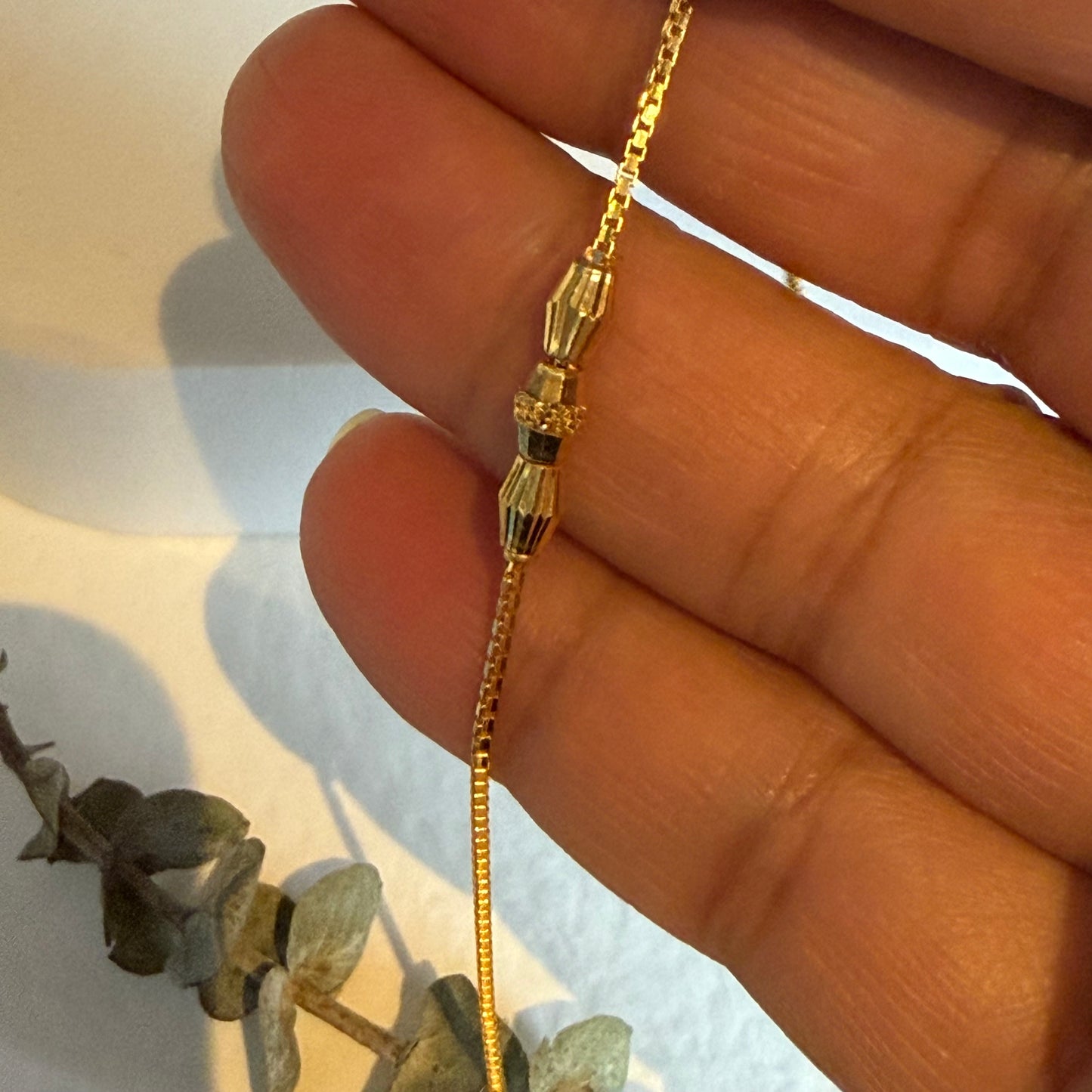 22ct Gold Minimal Bracelet | 6.9 inches