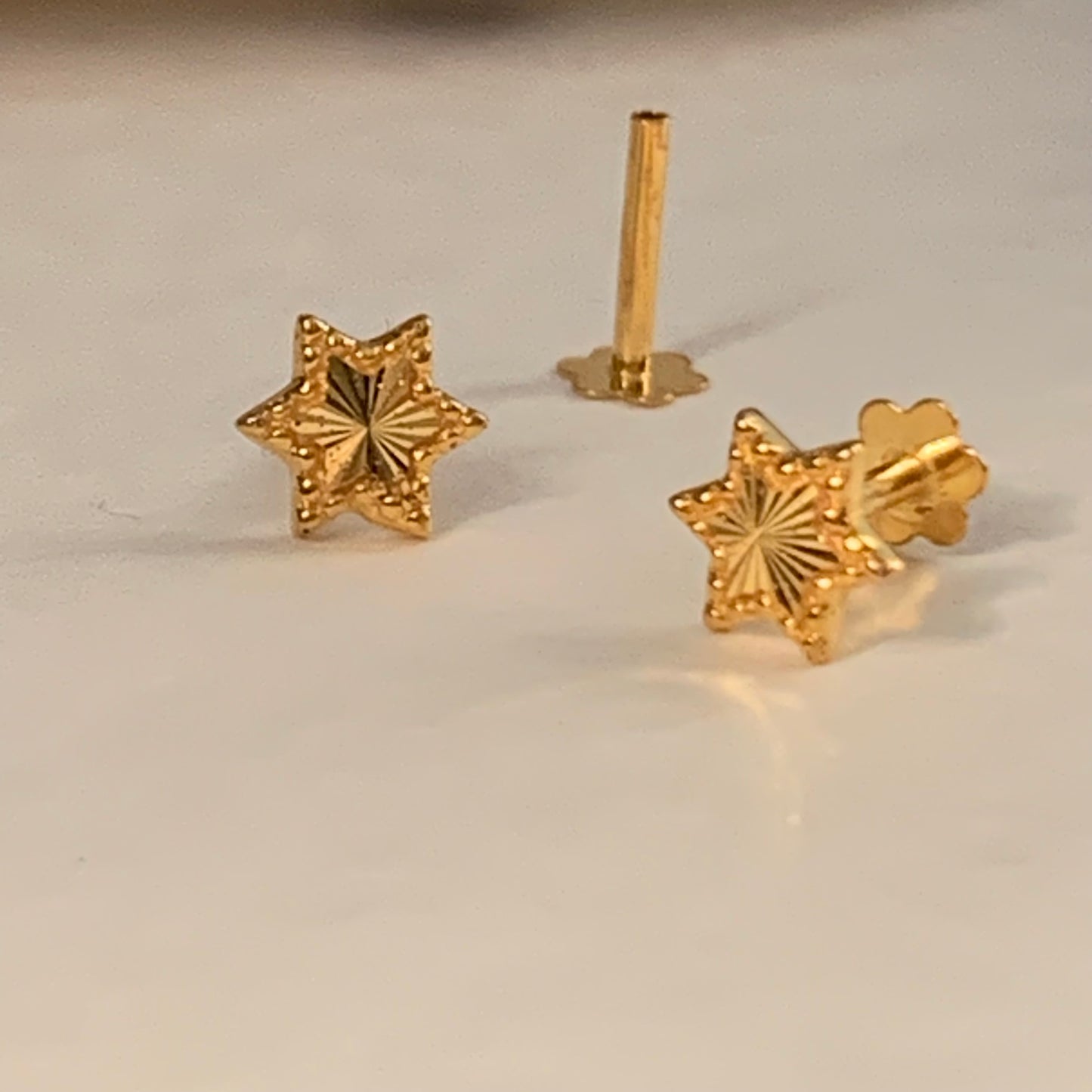18ct Gold Star Stud Pair | 5mm