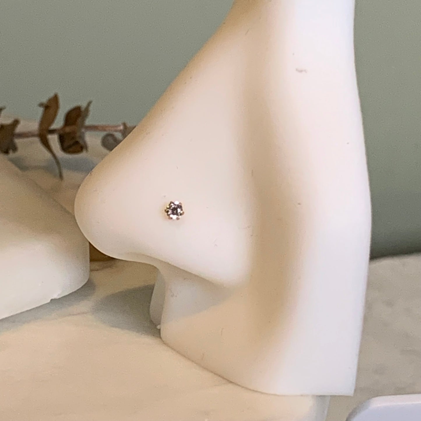 18ct Gold Stud | 2.5mm