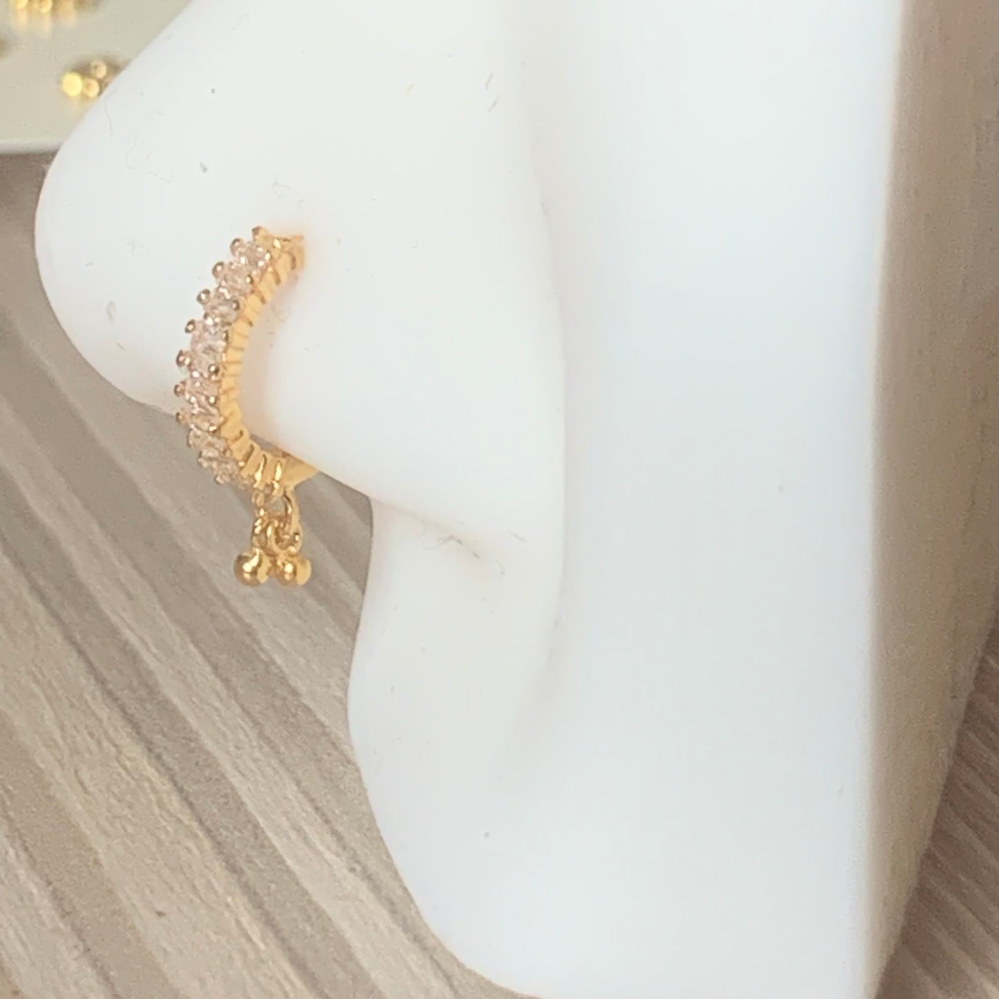 18ct Gold Dangly Hoop | 7mm
