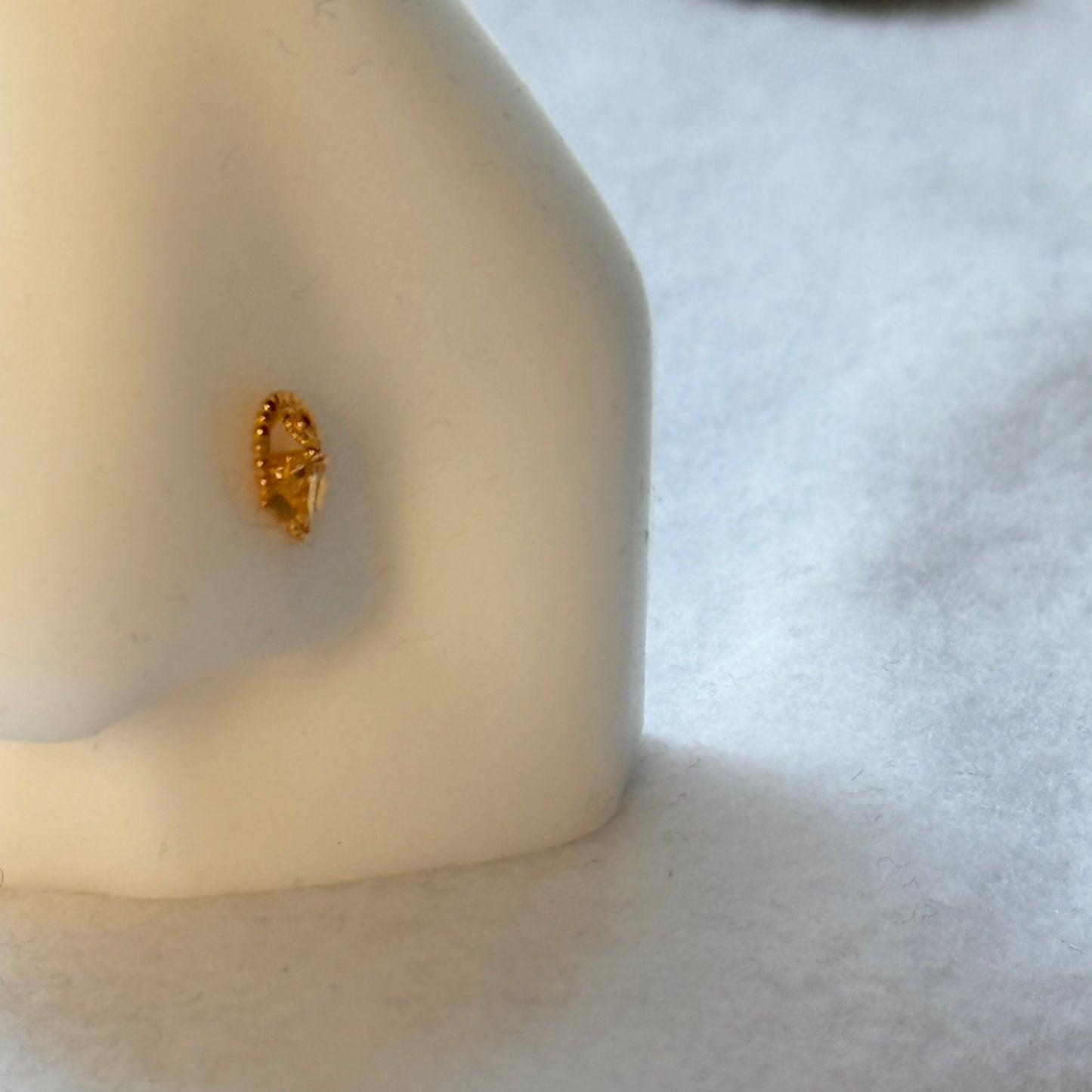 Blossom | 18ct gold studs