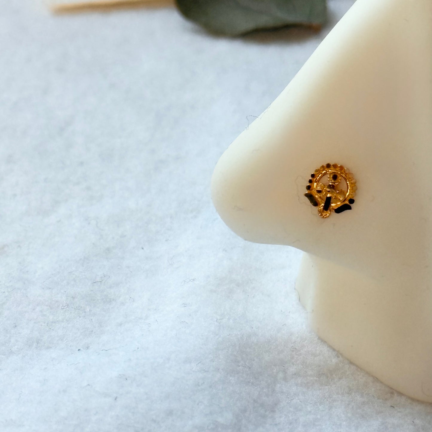 Blossom | 18ct gold studs