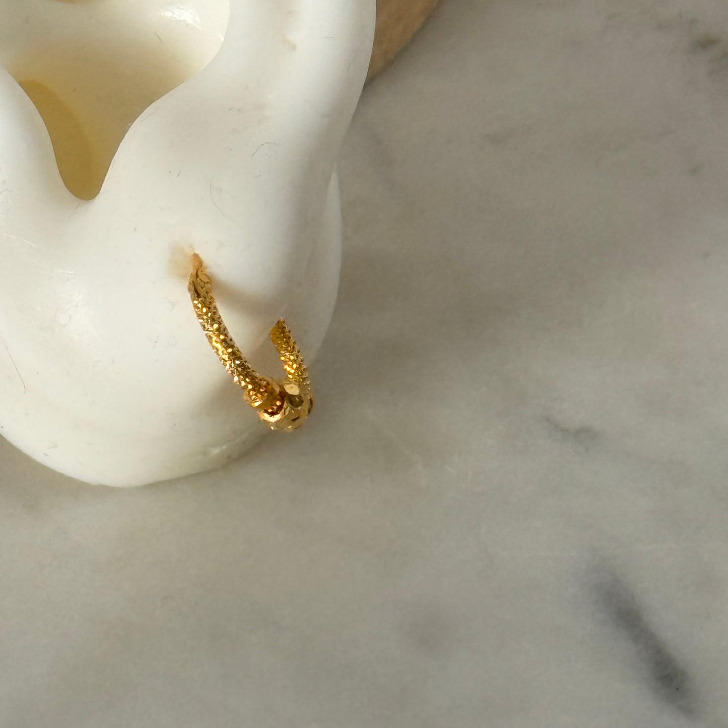 22ct gold hoop pair | 10mm