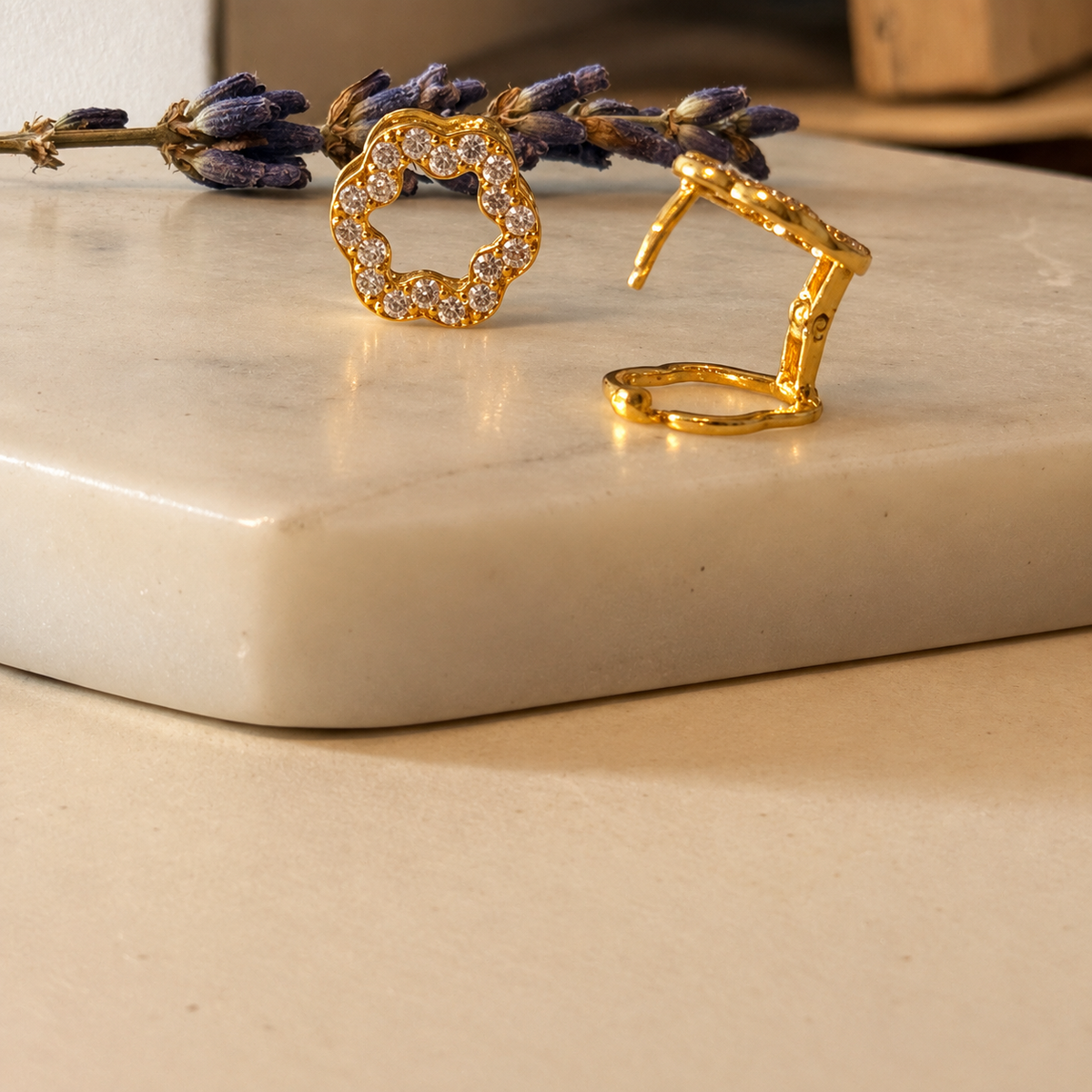 Autumnal | Golden Wreath (18ct)