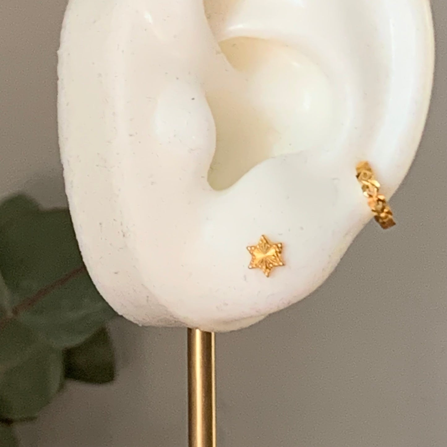 18ct Gold Star Stud Pair | 5mm