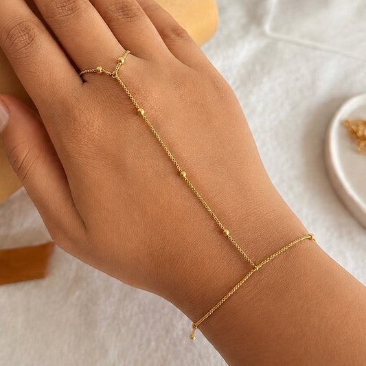 Classic hand chain | 22ct gold