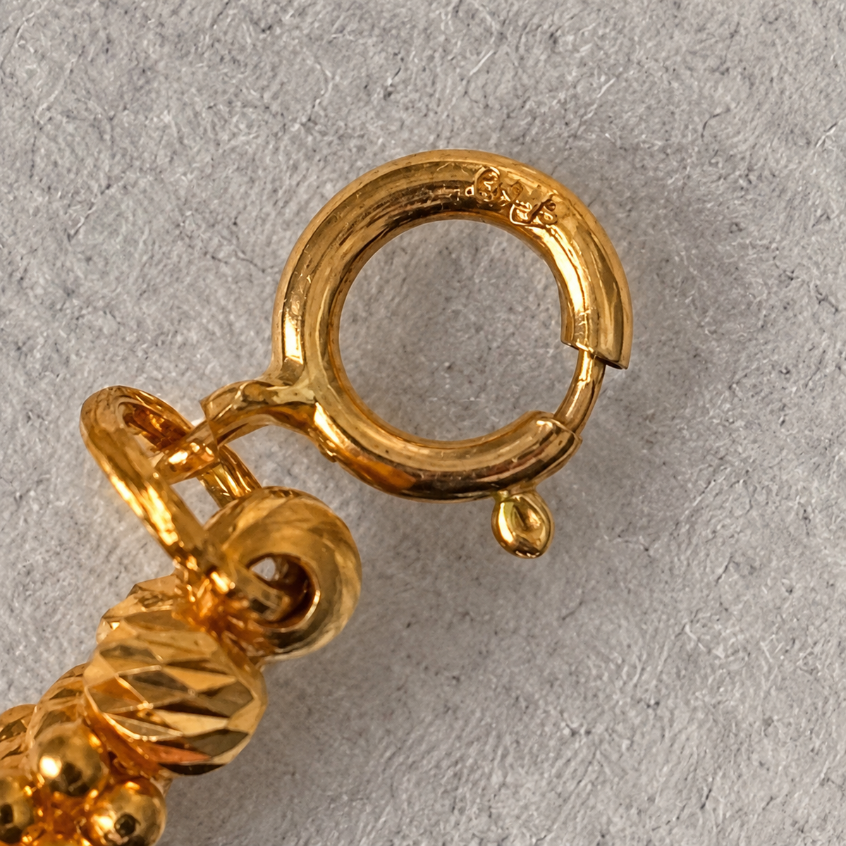 Bangle bracelet | 22ct Gold (7 inches)